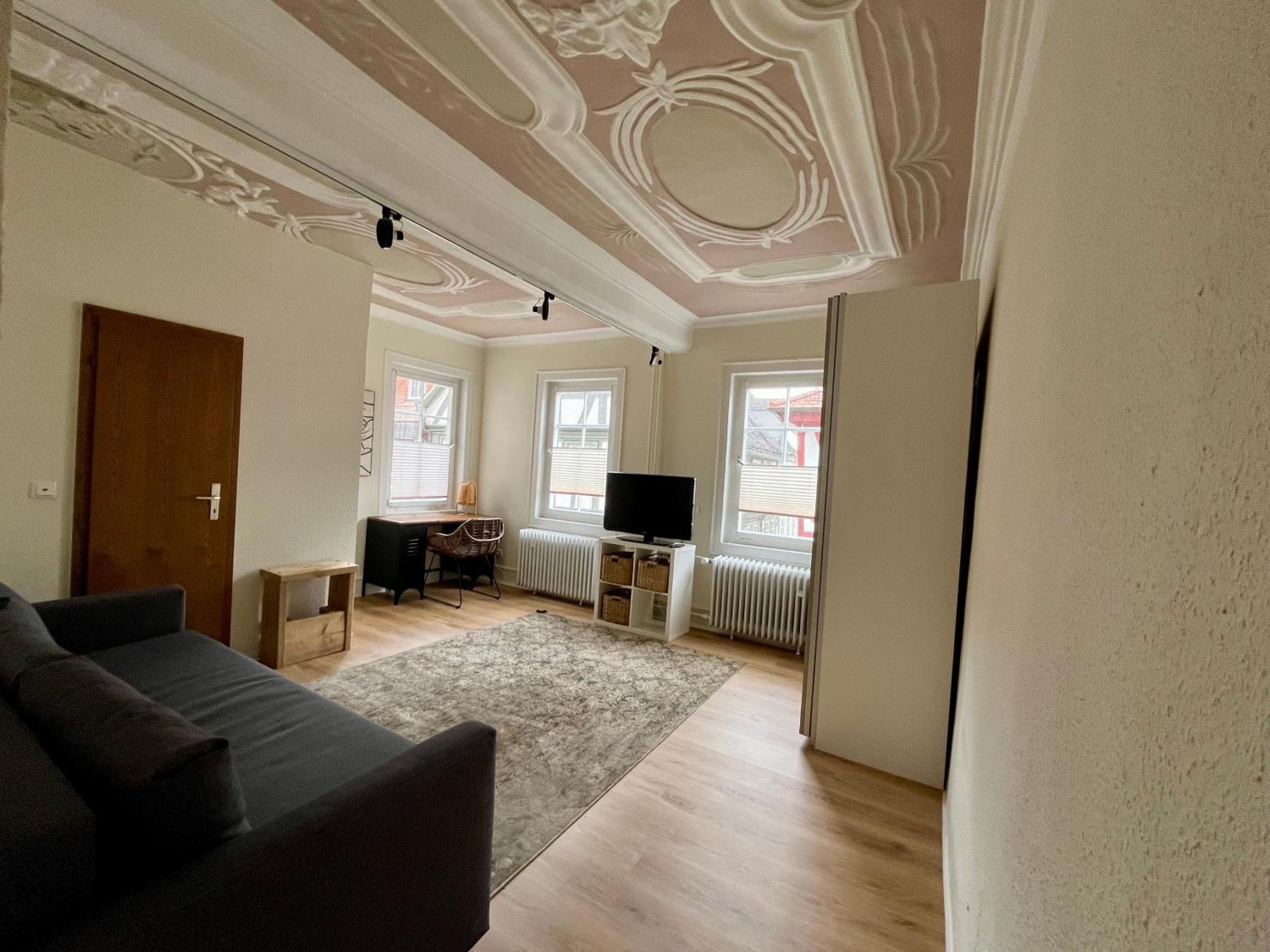 Pub 111 - Die Altstadt Unterkunft Мильтенберг Экстерьер фото